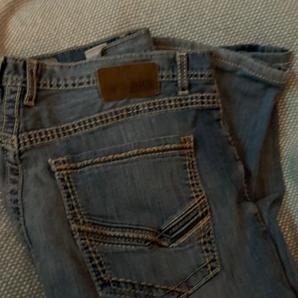 Men’s Bucke “ Tyler Straight” Jeans 36R hemmed